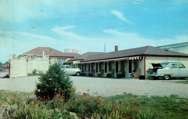 Bowmans Motel - FROM THE WEB
